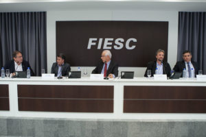 48039287988 287d68158c z 300x200 - Setor produtivo e entidades de comunicação defendem Reforma da Previdência em seminário