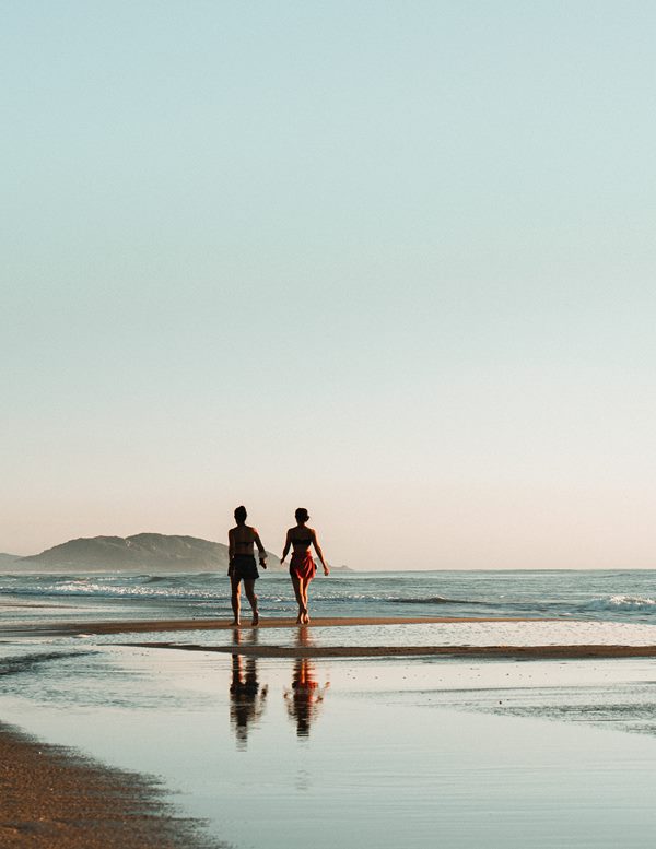 Photo by Henrique Hanemann on Unsplash - Conheça o perfil do turista que passou o verão em Florianópolis