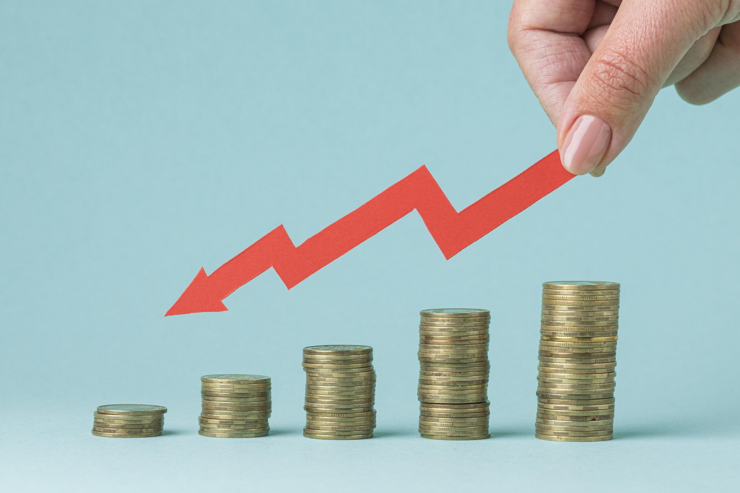 pilha-de-moedas-formando-um-grafico